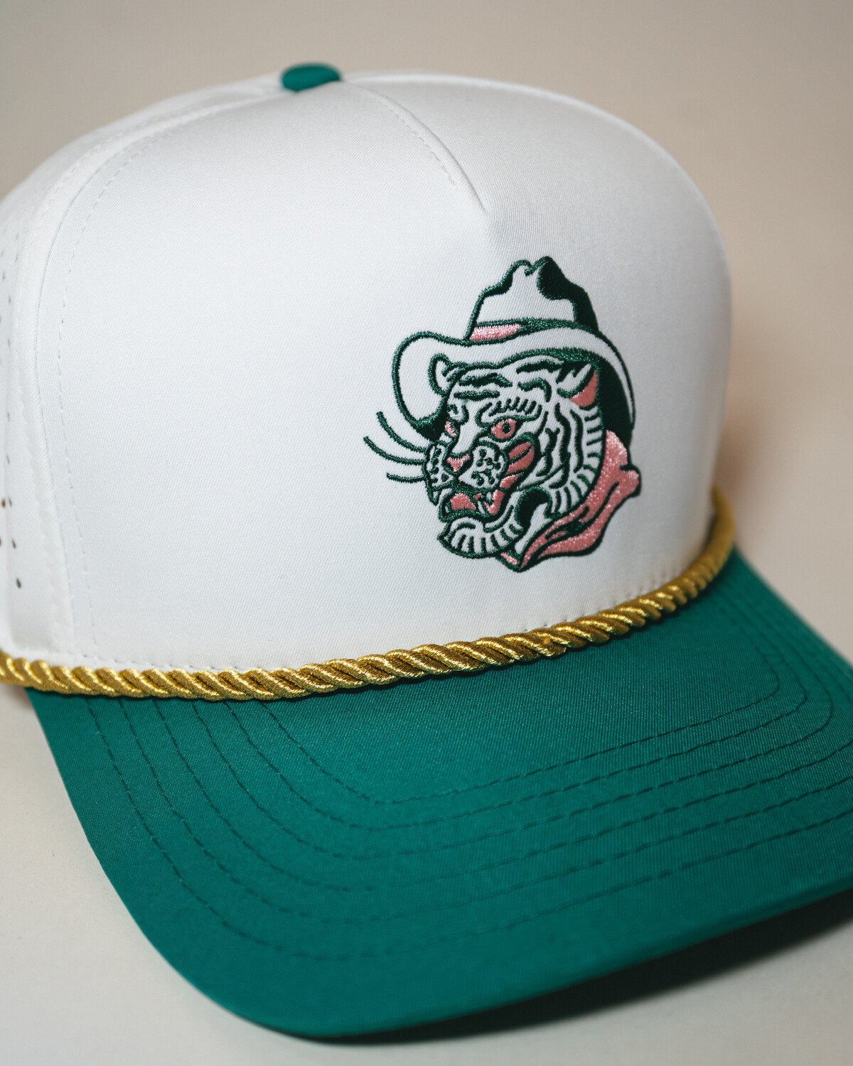 Fairway Flash golf hat